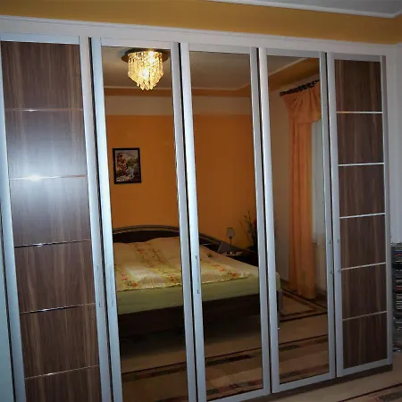 Bed & Breakfast Messe In Geteilter