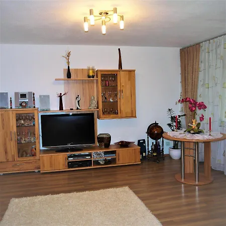 Messe In Geteilter Oda ve Kahvaltı *